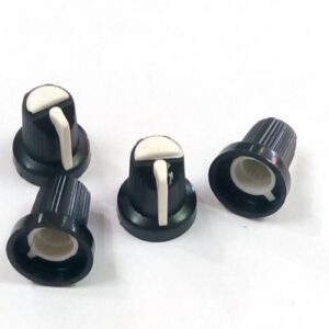 DUGME ZA POTENCIOMETAR 6mm PLASTICNO CRNO-BELO