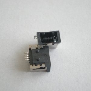KONEKTOR USB ZENSKI PRINT 03