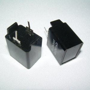 PTC OTPORNIK 2P CRNI