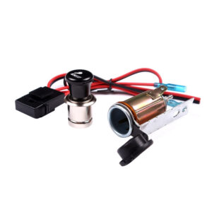 VODOOTPORNA AUTO UTICNICA ZA UPALJAC 12V