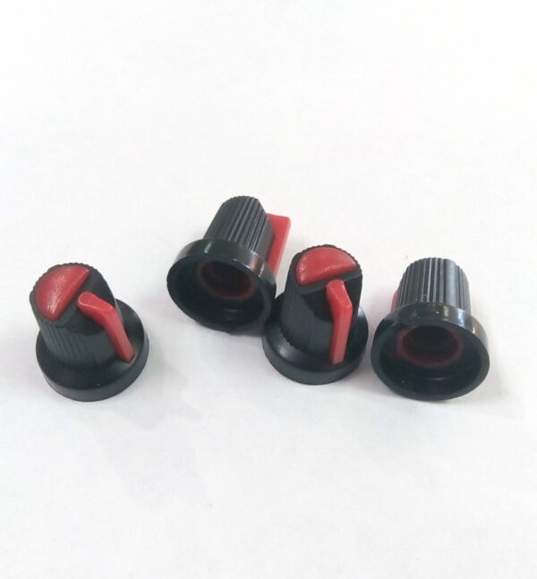 DUGME ZA POTENCIOMETAR 6mm PLASTICNO CRNO-CRVENO