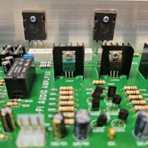 POJACALO 2X150W , 4-8R , 24-28V